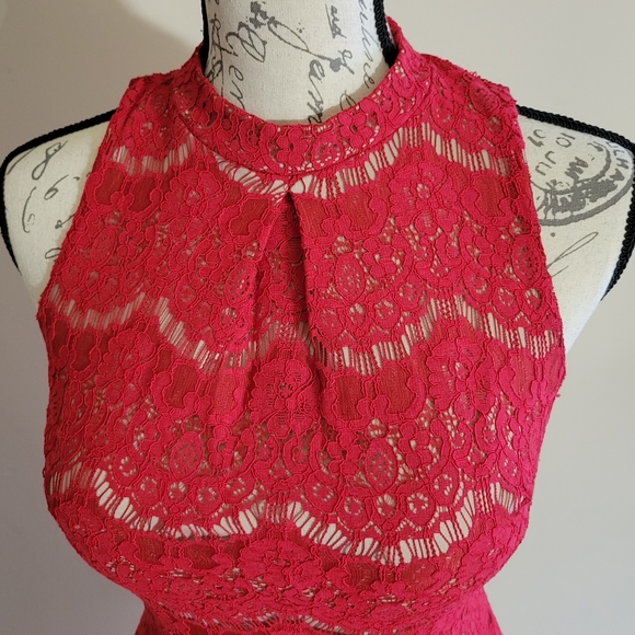 Love, Fire Red Lace Sleeveless Formal Short Dress - Picture 3 of 6